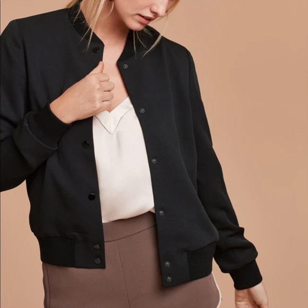 Aritzia Wilfred Poussin Bomber Jacket